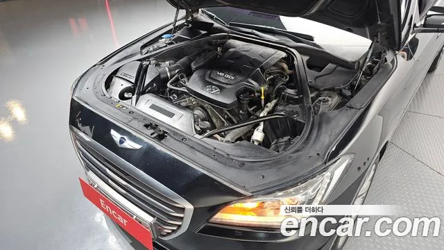 Hyundai Genesis 2014 thumb 6