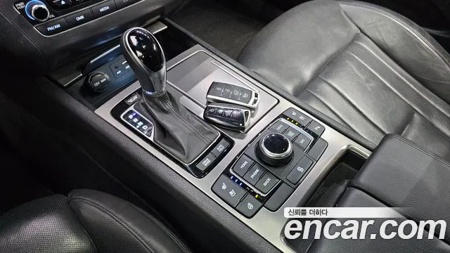 Hyundai Genesis 2014 thumb 9