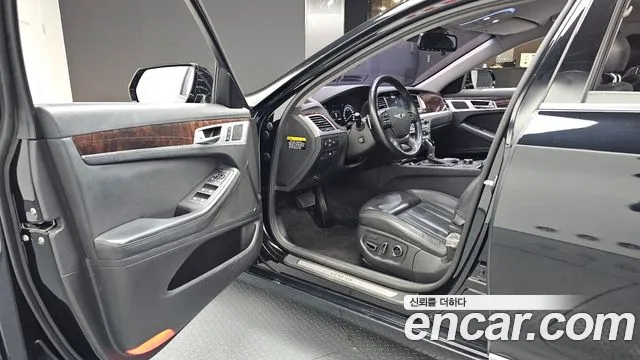 Hyundai Genesis 2014 thumb 10