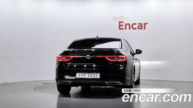Renault-KoreaSamsung Megane 2016 thumb 4