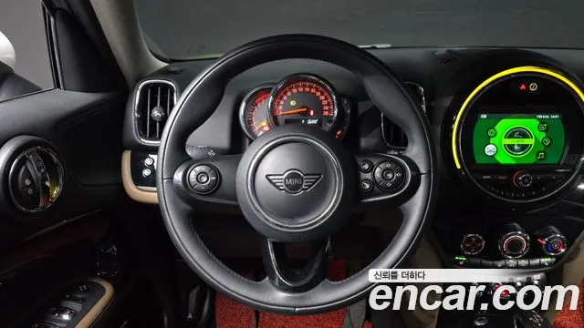 MINI Countryman 2019 thumb 12