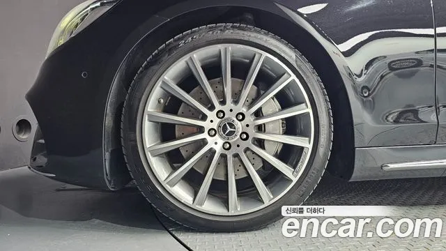 Mercedes-Benz S-Класс 2017 thumb 5