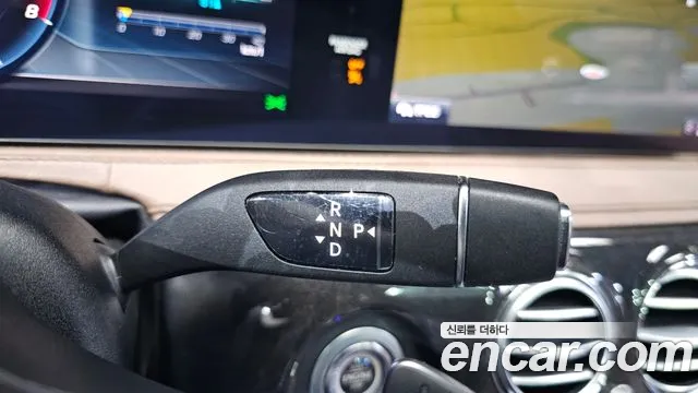 Mercedes-Benz S-Класс 2017 thumb 9