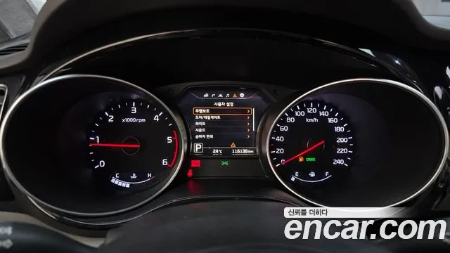 Kia Carnival 2015 thumb 8