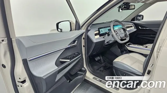 KG_Mobility_Ssangyong Torres 2024 thumb 10