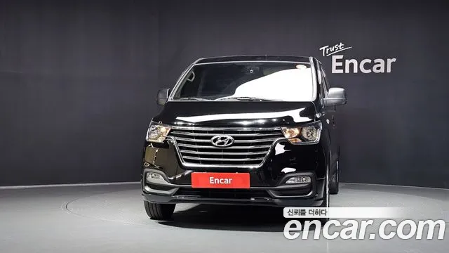 Hyundai Starex 2018 thumb 3