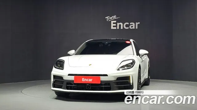 Porsche Panamera 2024 thumb 3