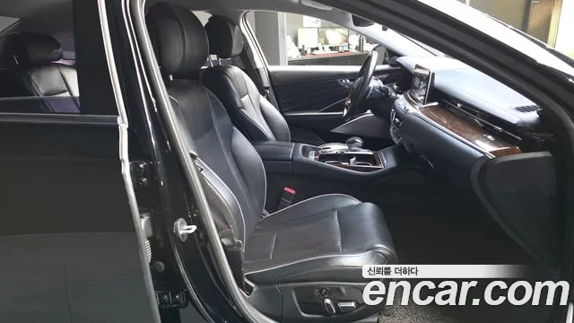 Kia K9 2018 thumb 10