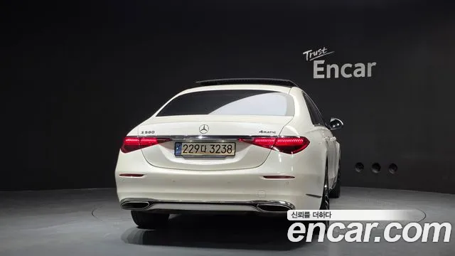 Mercedes-Benz S-Класс 2022 thumb 4