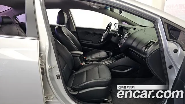 Kia K3 2014 thumb 11