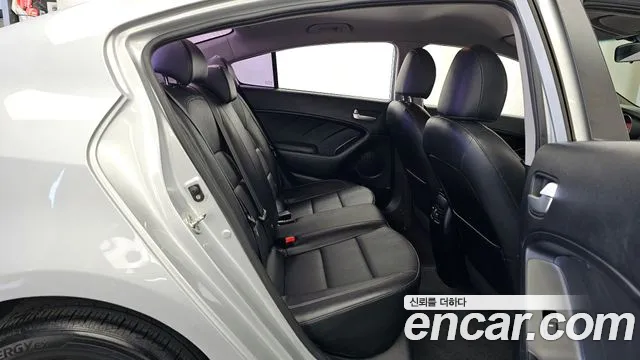 Kia K3 2014 thumb 12