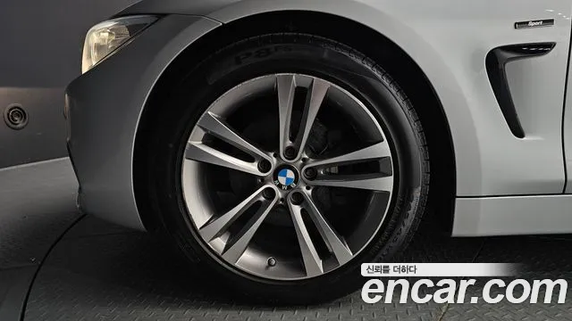 BMW 4-Series 2015 thumb 5