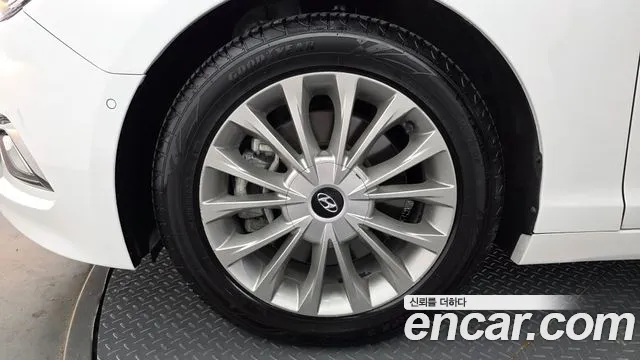 Hyundai Sonata 2014 thumb 5