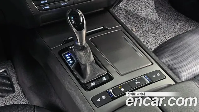Hyundai Genesis 2015 thumb 9