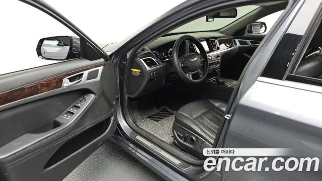 Hyundai Genesis 2015 thumb 10