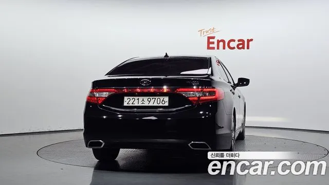 Hyundai Grandeur 2016 thumb 4