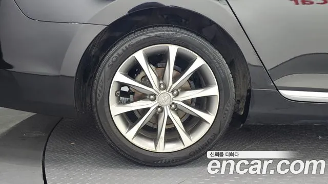 Hyundai Grandeur 2016 thumb 5