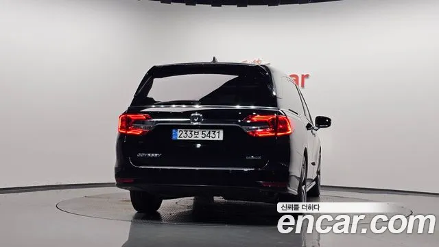 Honda Odyssey 2019 thumb 3