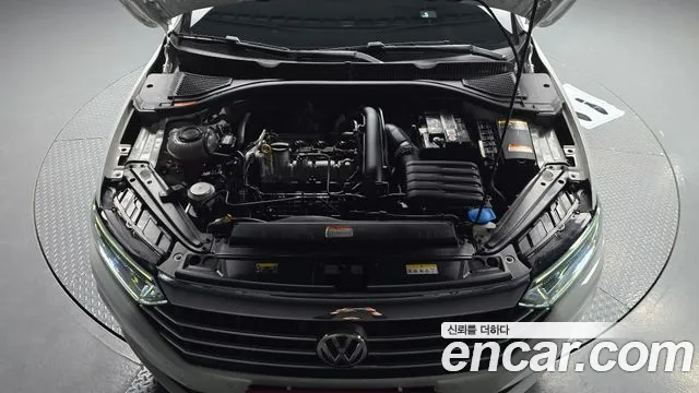 Volkswagen Jetta 2021 thumb 6