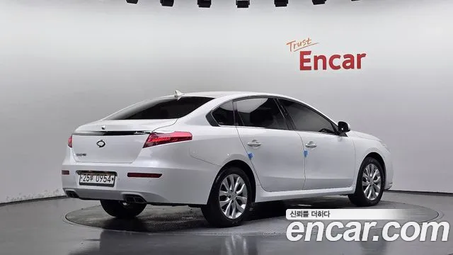 Renault-KoreaSamsung Latitude 2015 thumb 2