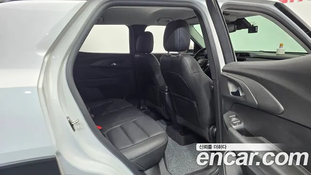 ChevroletGMDaewoo TrailBlazer 2020 thumb 11
