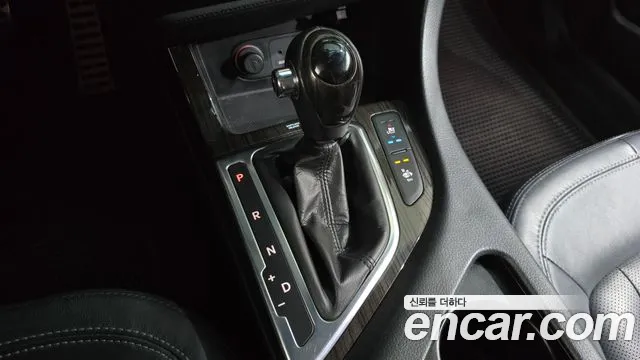 Kia K5 2011 thumb 9