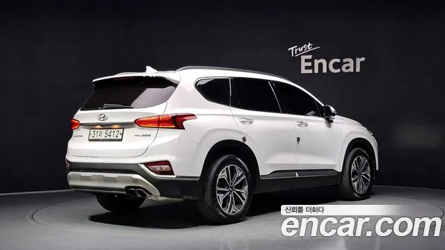 Hyundai Santa Fe 2019 thumb 2