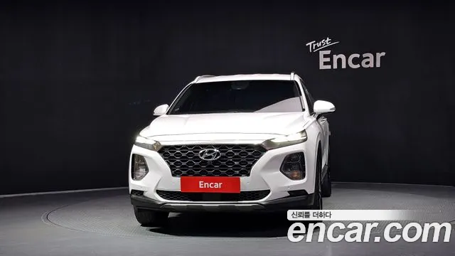 Hyundai Santa Fe 2019 thumb 3
