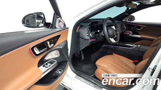 Mercedes-Benz E-Класс 2025 thumb 9