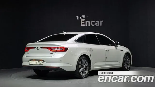 Renault-KoreaSamsung Megane 2018 thumb 2