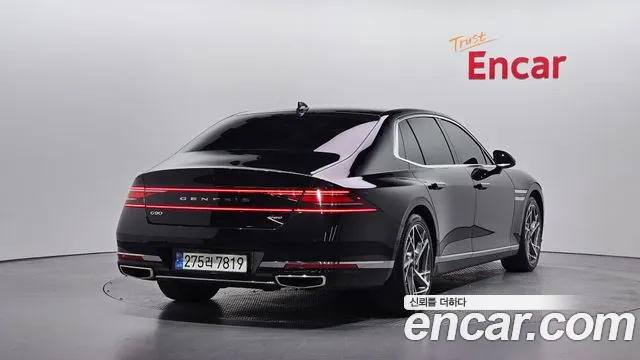 Genesis G90 2022 thumb 2
