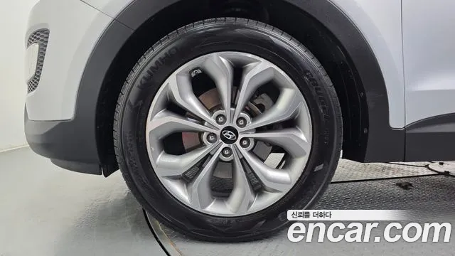 Hyundai Santa Fe 2014 thumb 5