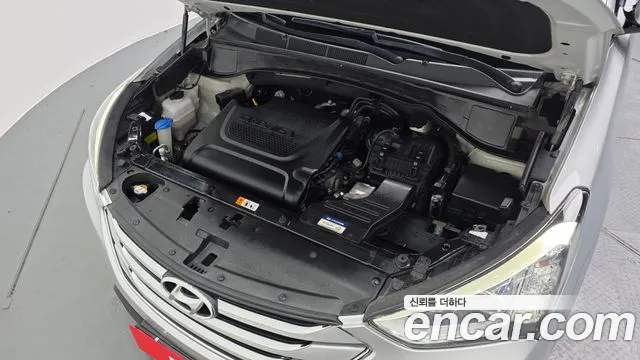 Hyundai Santa Fe 2014 thumb 6