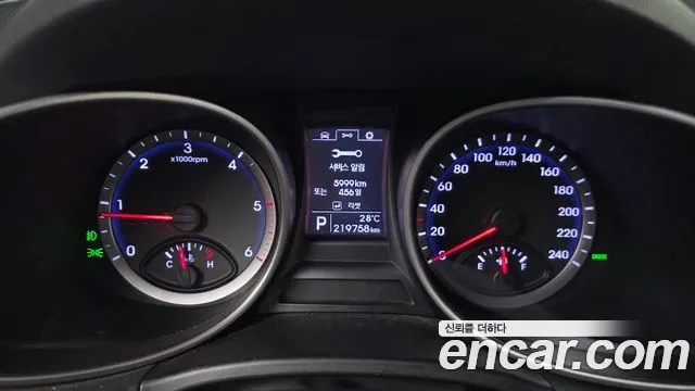 Hyundai Santa Fe 2014 thumb 8