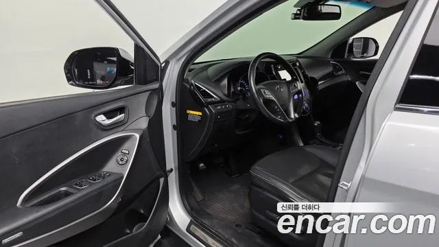 Hyundai Santa Fe 2014 thumb 10