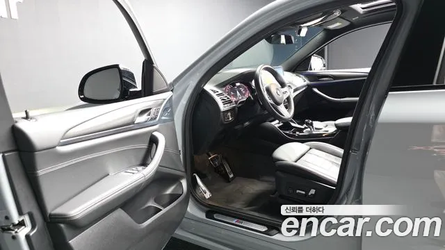 BMW X4 2023 thumb 10
