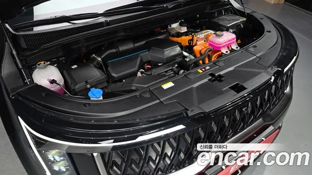 Kia Carnival 2024 thumb 5