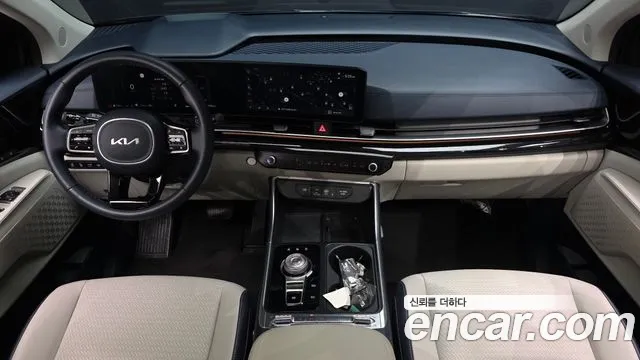 Kia Carnival 2024 thumb 6