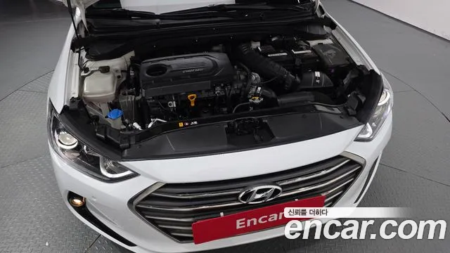 Hyundai Avante 2016 thumb 6