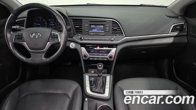 Hyundai Avante 2016 thumb 7
