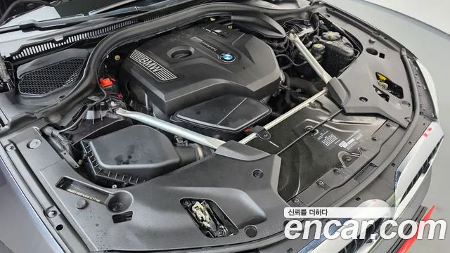 BMW 5-Series 2019 thumb 6