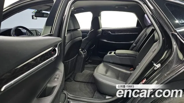 Hyundai Grandeur 2018 thumb 11