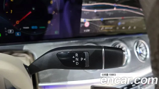 Mercedes-Benz E-Класс 2021 thumb 9