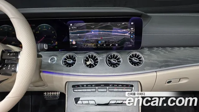 Mercedes-Benz E-Класс 2021 thumb 11