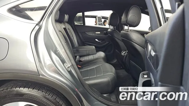 Mercedes-Benz GLC 2019 thumb 12