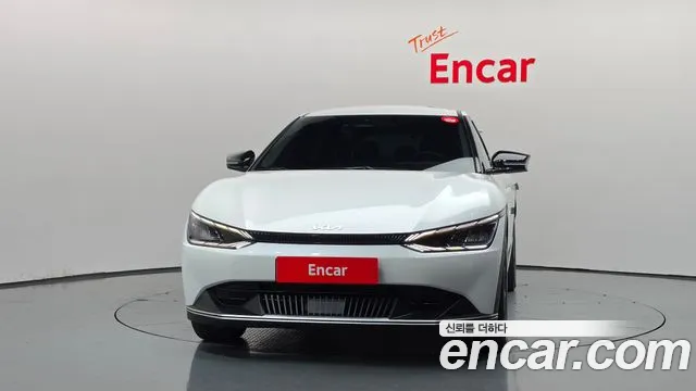 Kia EV6 2022 thumb 3