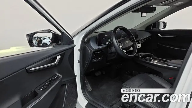 Kia EV6 2022 thumb 10