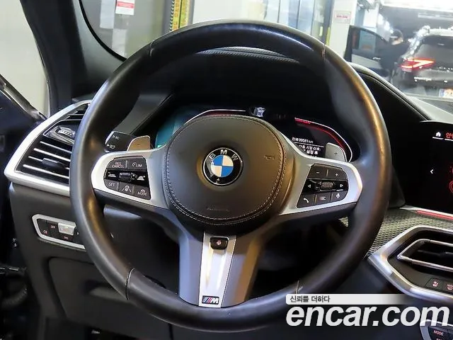 BMW X6 2022 thumb 8