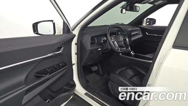 KG_Mobility_Ssangyong Torres 2022 thumb 10