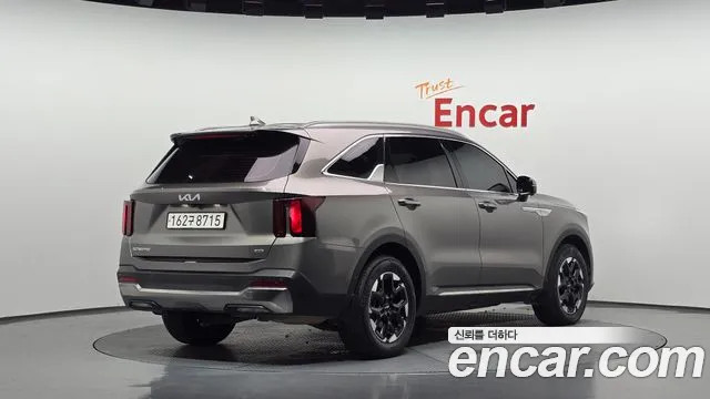 Kia Sorento 2024 thumb 2